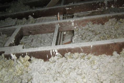 house built in 1975 has metal insulation|asbestos insulation for older homes.